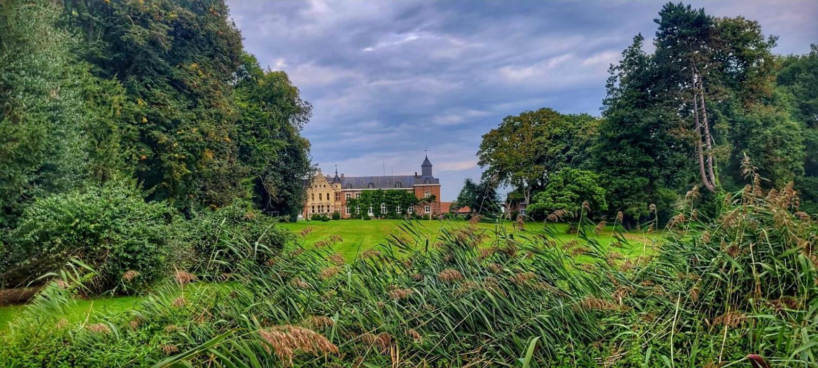 Hoeve Hofgaarde Heers Екстериор снимка